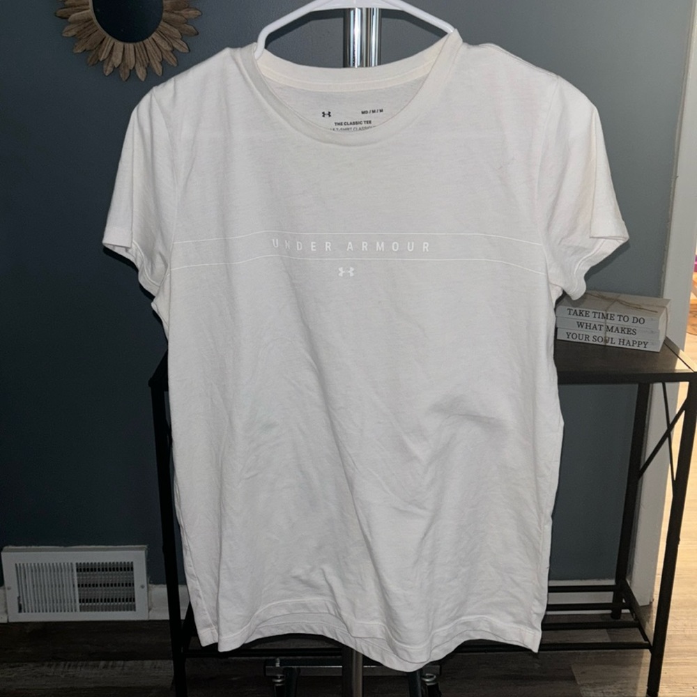 Women’s Short Sleeve Top